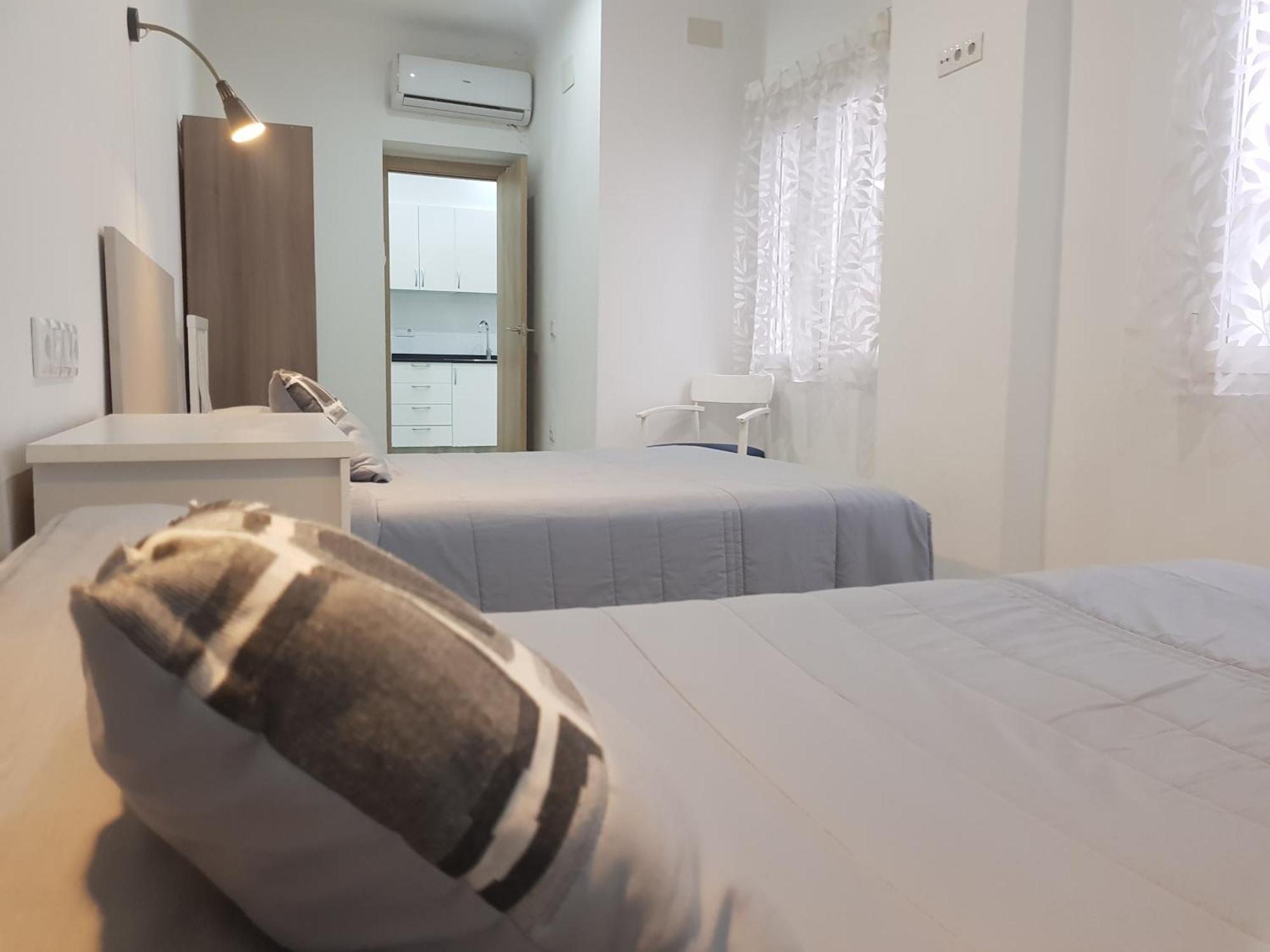 Center Candela Apartment *